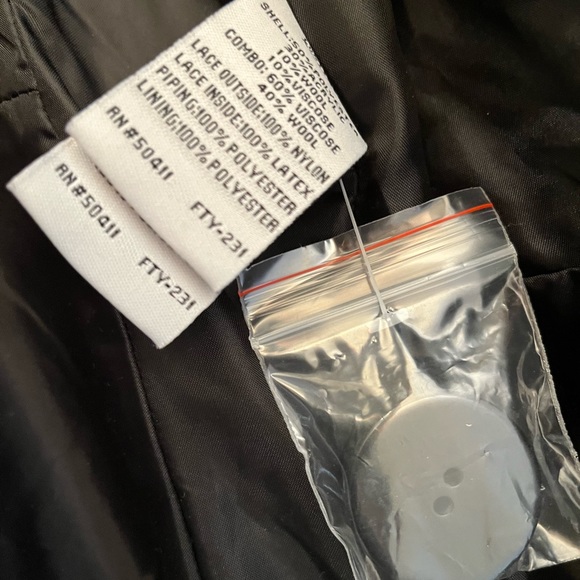 NWT Kensie coat with lace trim and bow on back size large - Picture 8 of 13